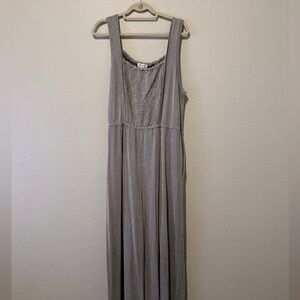 Striped tank top jumpsuit w/ pockets!